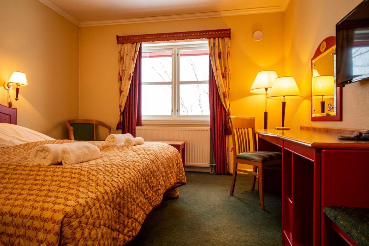 Tysfjord Hotel Storjord I Tysfjord Ngoại thất bức ảnh